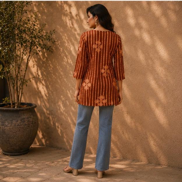 SAVRANT HALF LENGTH KURTI